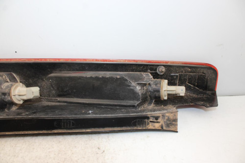 PILOTO TRASERO DERECHO Ford FOCUS BERLINA (CAP) 