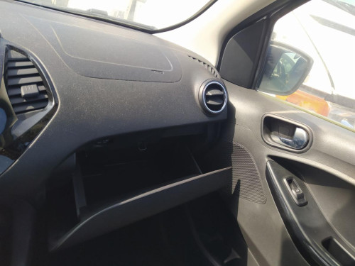 GUANTERA Ford KA+ (CDU) 