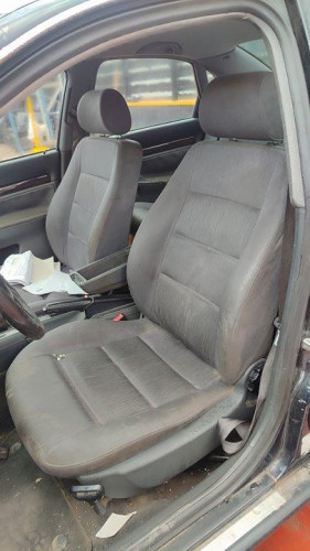  AUDI A4 BERLINA (B5) 