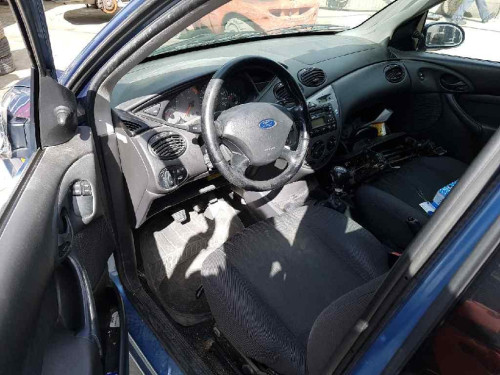  FORD FOCUS BERLINA (CAK) 