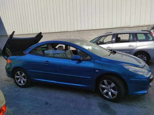 PEUGEOT 307 CC CABRIO-COUPÉ (S2) — vehículo donante para recambios 