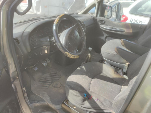  HYUNDAI H-1 () 
