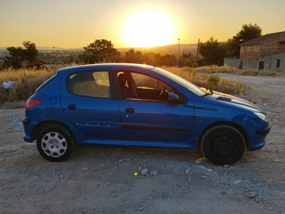 PEUGEOT 206