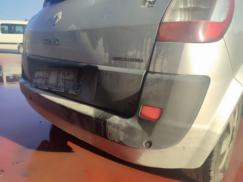 RENAULT SCENIC II (JM) — vehículo donante para recambios 