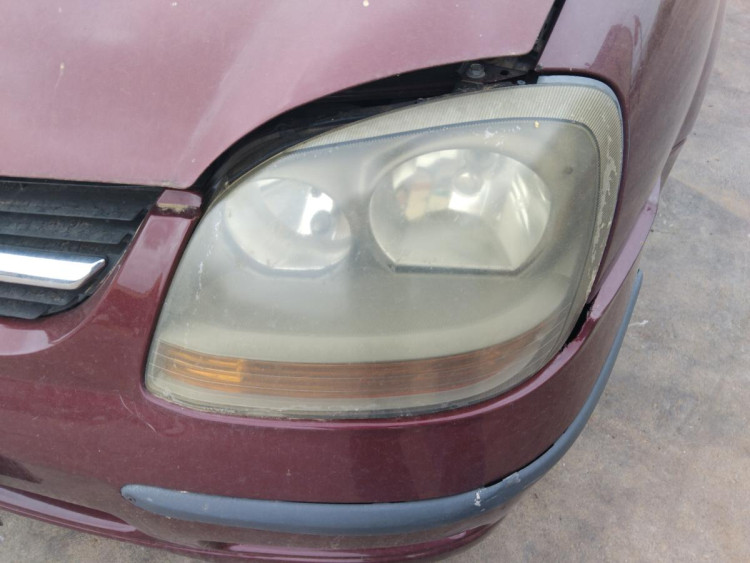 FARO IZQUIERDO Nissan Almera Tino (V10M)(05.2000->)