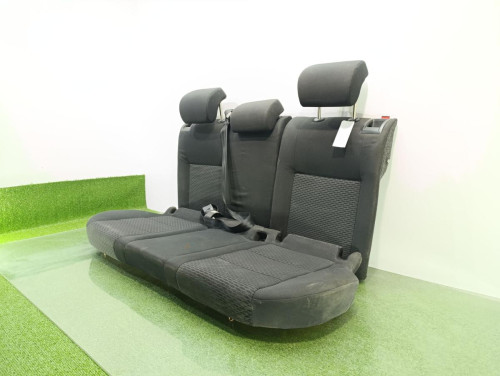 ASIENTOS TRASEROS Volkswagen GOLF VI (5K1)(10.2008) 