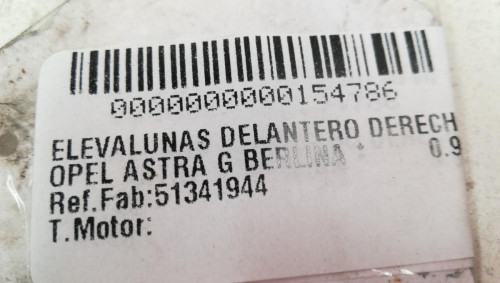  ELEVALUNAS DELANTERO DERECHO 