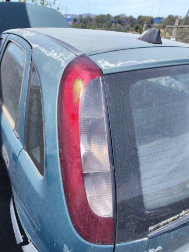 PILOTO TRASERO IZQUIERDO OPEL CORSA C 