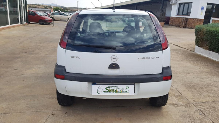 Opel Corsa C (2000->) SIN IDENTIFICAR