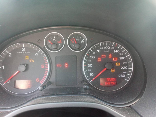  AUDI A3 (8P1) 