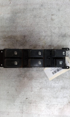 MANDO ELEVALUNAS DELANTERO IZQUIERDO