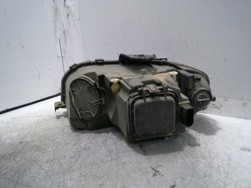  FARO DERECHO AUDI A3 (8P1) 