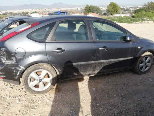 FORD FOCUS BERLINA (CAP) — автомобиль-донор на запчасти 