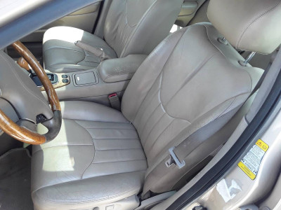 ASIENTO DELANTERO IZQUIERDO