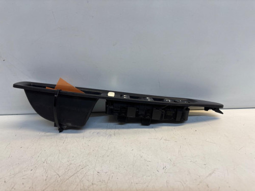 MANDO ELEVALUNAS DELANTERO IZQUIERDO CITROEN C4 BERLINA 