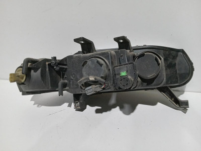 FARO IZQUIERDO, MG ROVER, ROVER 400 (RT)