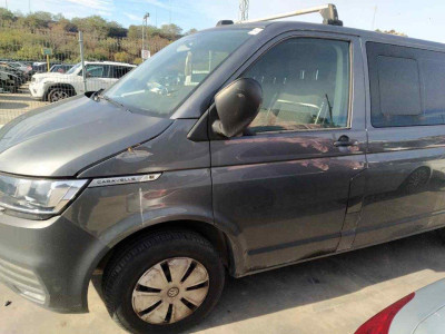 VOLKSWAGEN T6.1 TRANSPORTER CARAVELLE (SH)