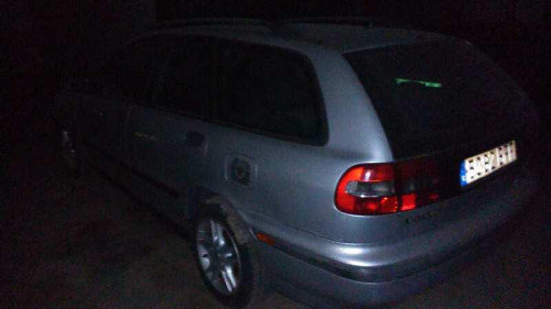  VOLVO V40 FAMILIAR 