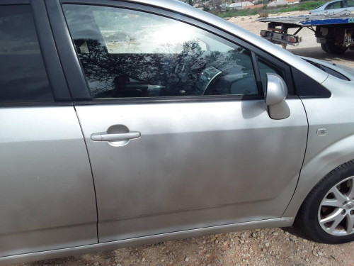 PUERTA DELANTERA DERECHA Toyota COROLLA VERSO (R1) 