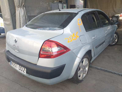 RENAULT MEGANE II CLASSIC BERLINA