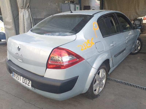  RENAULT MEGANE II CLASSIC BERLINA 