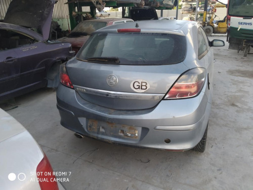  OPEL ASTRA H GTC 