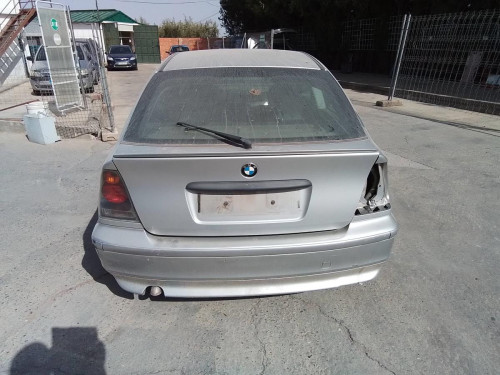  BMW SERIE 3 BERLINA (E46) 