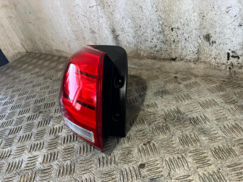 PILOTO TRASERO IZQUIERDO 