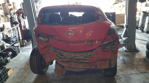  OPEL ASTRA H GTC 