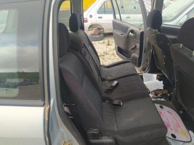 ENGANCHE CINTURON TRASERO DERECHO, OPEL, ZAFIRA A