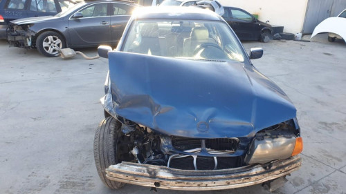  BMW SERIE 3 BERLINA (E46) 