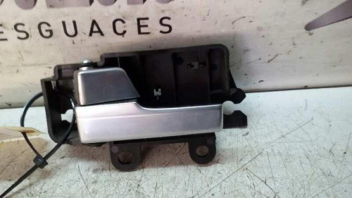 MANETA INTERIOR DELANTERA IZQUIERDA Ford FOCUS BERLINA (CAP) 