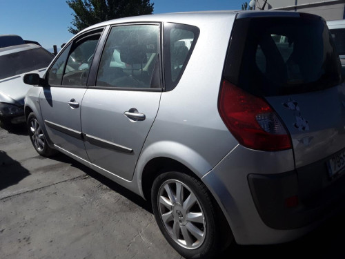 RENAULT SCENIC II (JM) — vehículo donante para recambios 