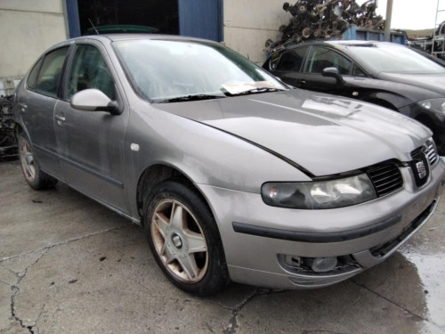  SEAT LEON (1M1) 