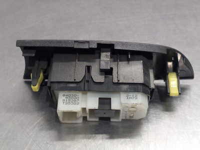 MANDO ELEVALUNAS TRASERO DERECHO, LEXUS, IS (DS2/IS2)