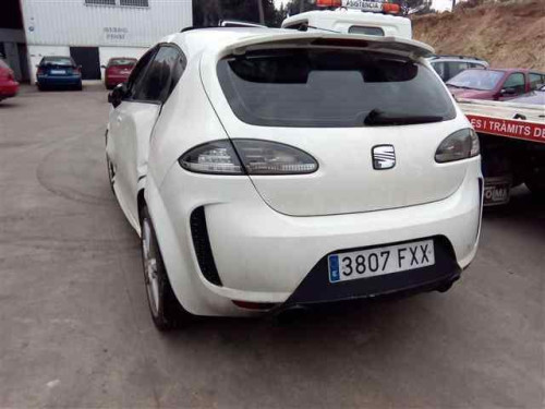SEAT LEON (1P1) — vehículo donante para recambios 
