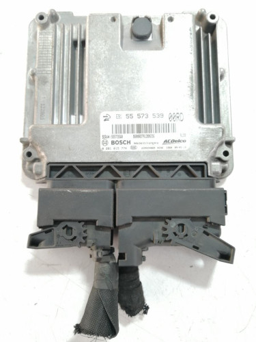 CENTRALITA MOTOR UCE OPEL INSIGNIA BERLINA 