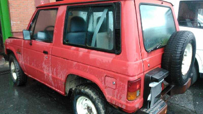 MITSUBISHI MONTERO (V20/V40)