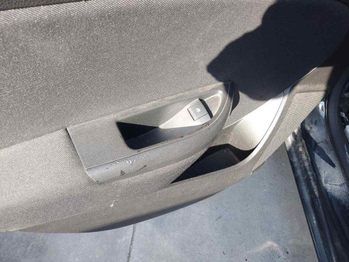 MANDO ELEVALUNAS TRASERO IZQUIERDO OPEL ASTRA J SEDÁN 