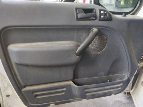 FORD TOURNEO CONNECT (TC7) — автомобиль-донор на запчасти 