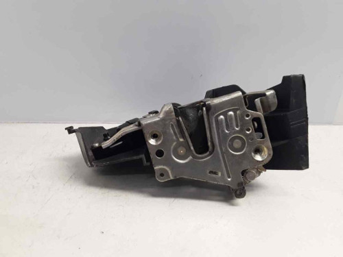 CERRADURA PUERTA TRASERA DERECHA Mercedes-Benz CLASE C (BM 202) BERLINA 