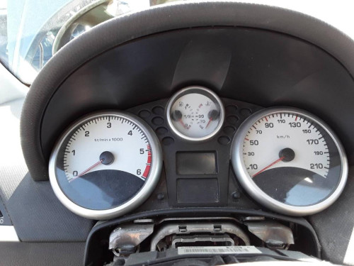 CUADRO INSTRUMENTOS Peugeot 207 
