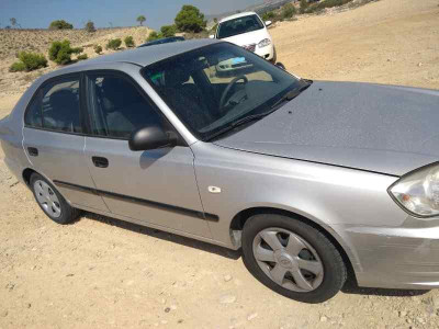 HYUNDAI ACCENT (LC)