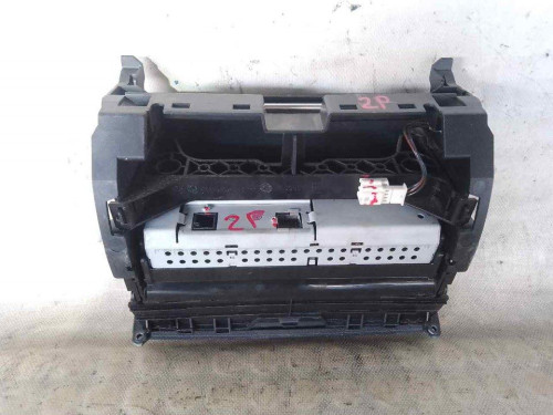 PANTALLA MULTIFUNCION MERCEDES-BENZ CLASE C (BM 204) BERLINA 