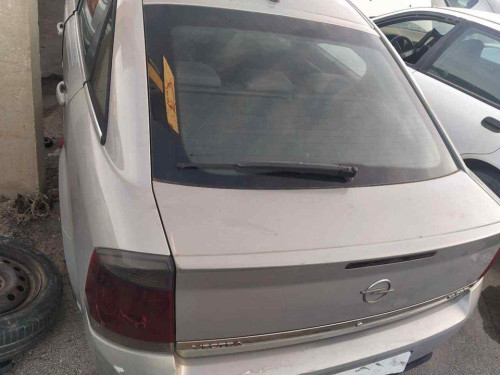  OPEL VECTRA C BERLINA 