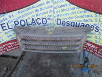 REJILLA DELANTERA