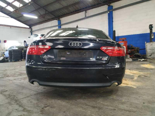  AUDI A5 COUPE (8T) 