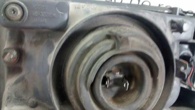 FARO DERECHO, SUZUKI, SWIFT BERLINA (SF/EA)