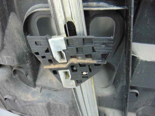  ELEVALUNAS DELANTERO DERECHO MAZDA 6 BERLINA (GG) 