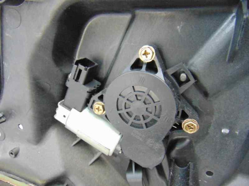  ELEVALUNAS DELANTERO DERECHO MAZDA 6 BERLINA (GG) 
